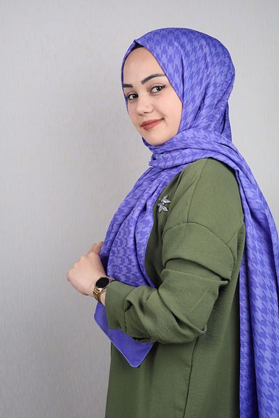 Emproyal Siena Shawl - Pattern-05 - Color-07