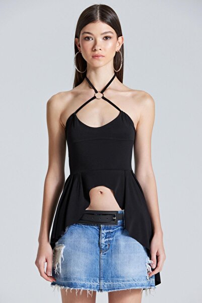 World Fashion Trends 2453 Bluză neagră cu detaliu inel cu gât