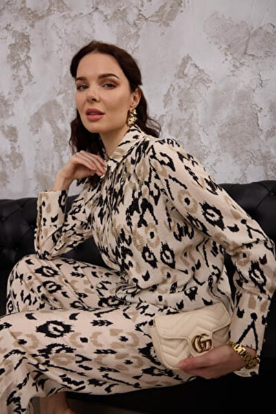 Moodbasic Marwa by Ethnic Patterned Embroidered Cupra Set