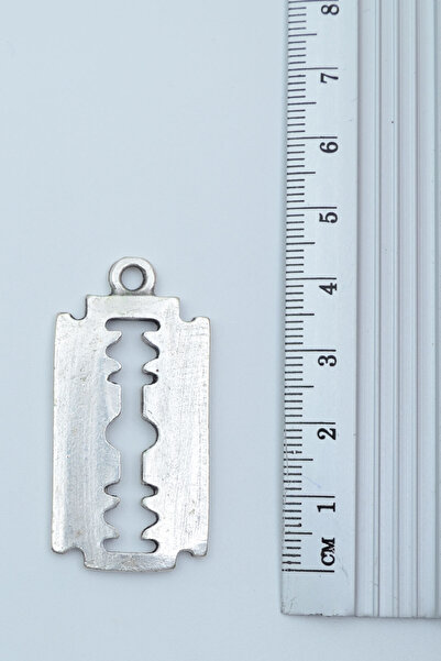 Bu Farklı Jilet Gümüş Kaplama Deri İp Kolye