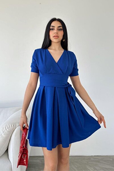 Mossta Rochie evazată cu decolteu în V Saks