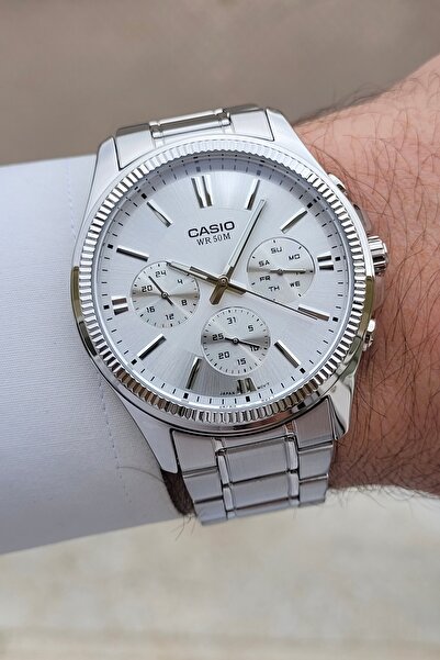 Casio Gümüş Renk Erkek Kol Saati