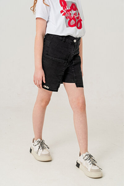 GİYİCEM TEKSTİL Kız Çocuk Üstten Cepli Kot Şort 2857