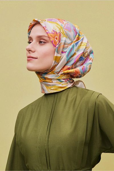 Armine 07 Eșarfă din mătase Armine Twill Model: 9332D