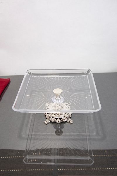 ARGKRİSTAL Silver Detailed Metal Leg 24X24X14 Service and Presentation Board