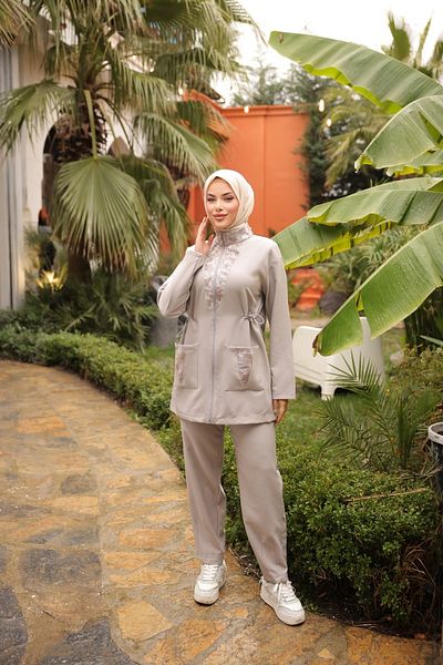 Wovi Moda Hijab Tracksuit Set - Stone Embroidered Tulle Bottom and Top Set