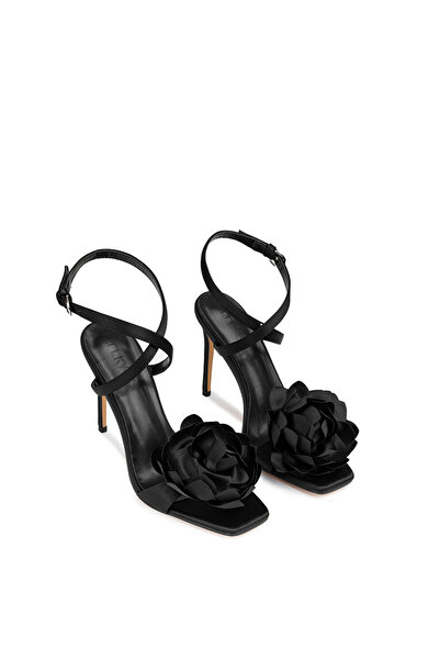 İpekyol Çiçek figürlü topuklu ayakkabı