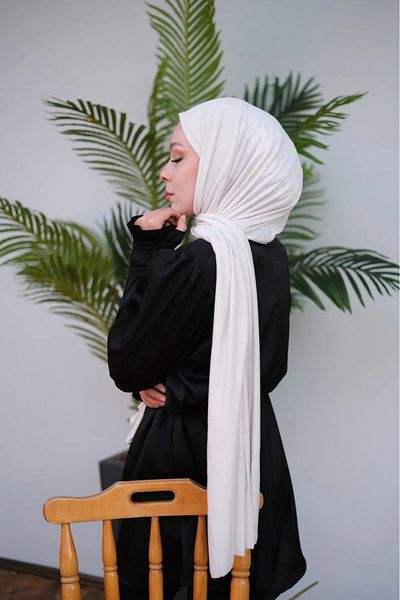 Merve Nayir الحجاب القطن بتمشيط شال