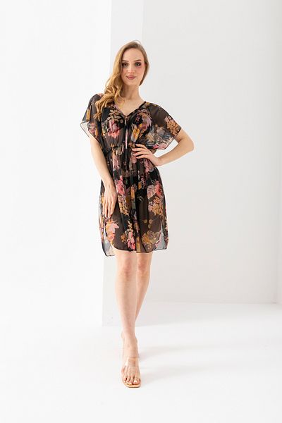EtkiModa Γυναικείο φόρεμα παραλίας με μαύρο φλοράλ σχέδιο με σκισίματα στα πλαϊνά