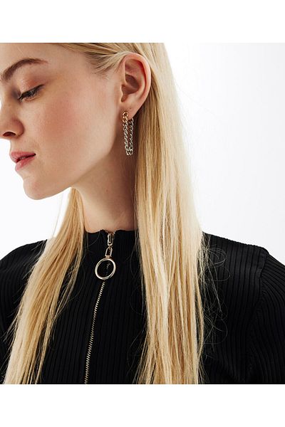 Twist Chain Detailed Metal Earrings