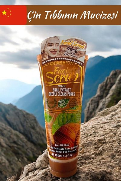 Transformacion Wokali Facial Peeling Scrub - Deep Pore Cleansing Snail Extract