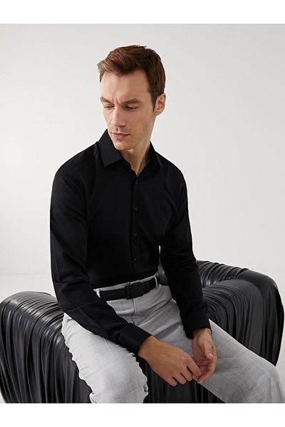 LC Waikiki Ανδρικό πουκάμισο LCWAIKIKI Formal Slim Fit μακρυμάνικο Gabardine