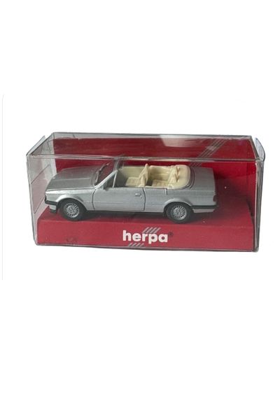 Herpa 1:87 Bmw E30 Convertible – Classic Collection Model