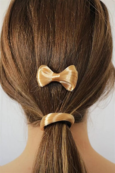 CAŞ DEKORASYON Σετ κλιπ μαλλιών και λαστιχένιας κούμπωμα με ξανθά μαλλιά