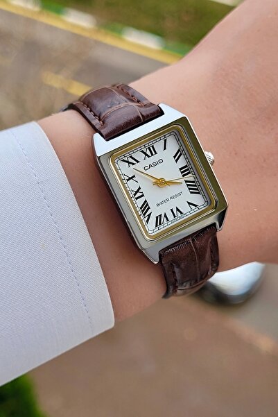 Casio Marka Kare Kadran Kahverengi Deri Kordon Roma Rakamlı Kol Saati