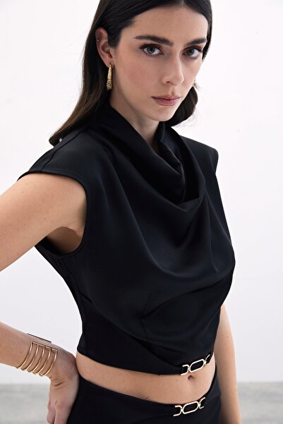 Sateen Toka Detaylı Degaje Bluz - Siyah