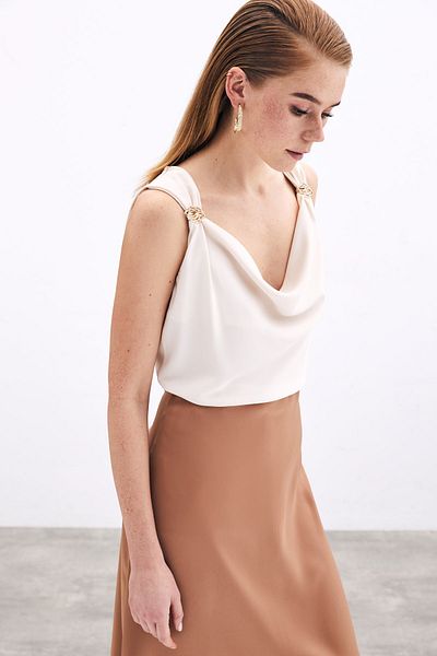 Sateen Beige Lace Collar Blouse