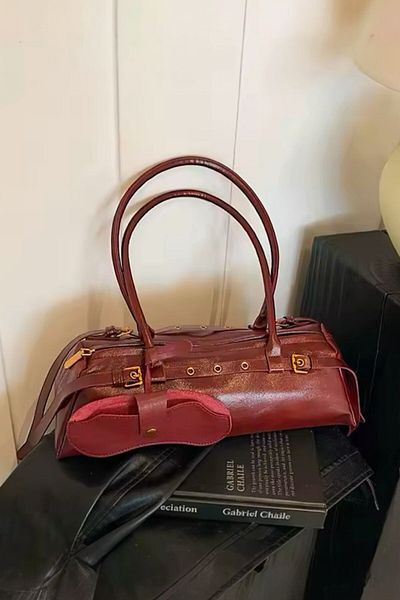 BAHELS Imported Cherry Wrinkled Patent Leather Bag Charm Shoulder Bag