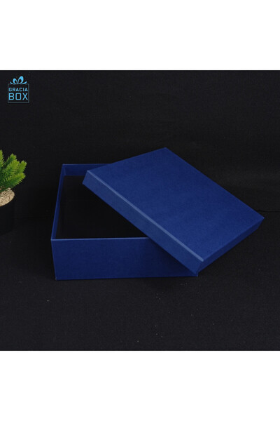 ŞENKUTU MATBAA AMBALAJ TASARIM LACİVERT HEDİYE KUTUSU KUTU ÖLÇÜSÜ 35X25X10 CM