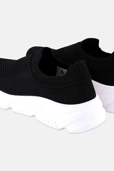 RBX Men Slip On Training Shoes, Black