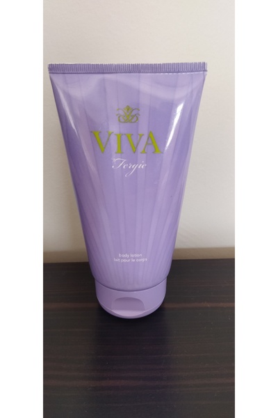 AVON Viva by Fergie 150 ml vücut losyonu
