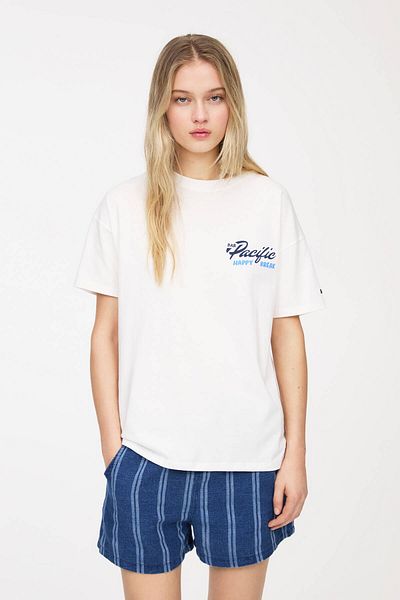 Pull & Bear Happy Break T-shirt