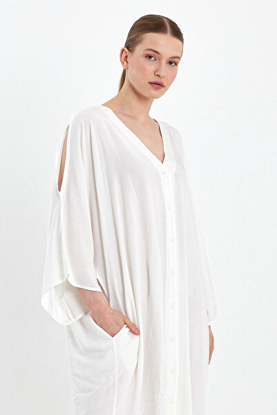 Denismoda VP8183 Κέντημα Dty Φόρεμα πουκάμισο με ανοιχτό ώμο σε τυπικό μέγεθος ΛΕΥΚΟ