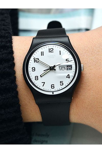 Swatch Unisex Wristwatch GB743
