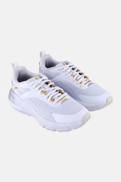 Puma حذاء خارجي لامع معدني لامع للأولاد من كيدز، باللون الأبيض