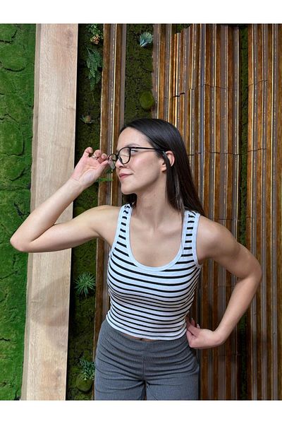 Kübra Tekstil Women's Striped U-Neck Crop/Blouse