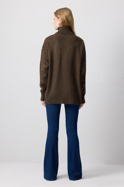 Touché Privé THROAT KNIT SWEATER