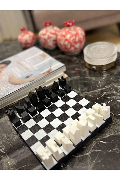 WELLCUT Foldable City Silhouette 3D Chess Set