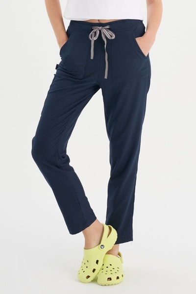 Uçak Medikal Lacivert Likralı Havuç Kesim Pantolon