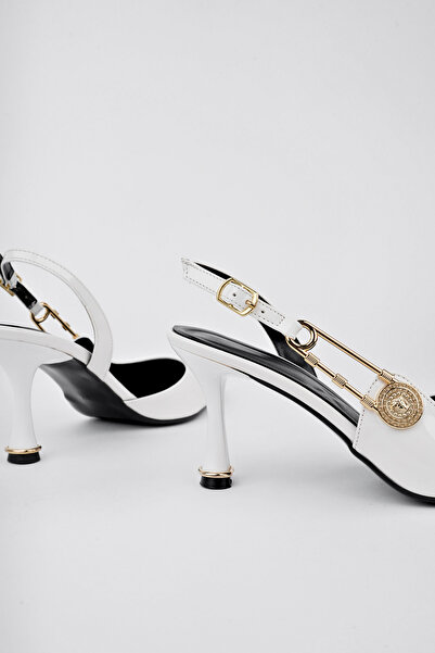 Halloween Kadın Topuklu Ayakkabı Topuklu Ayakkabı Beyaz Rugan Topuklu Ayakkabı Yandan Şık Tokalı Sivri Burun