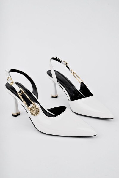 Halloween Kadın Topuklu Ayakkabı Topuklu Ayakkabı Beyaz Rugan Topuklu Ayakkabı Yandan Şık Tokalı Sivri Burun