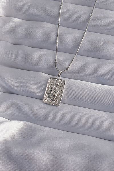 Skygo Silver Colored 316l Laser Embroidered Tarot Necklace - Tj-bko9018