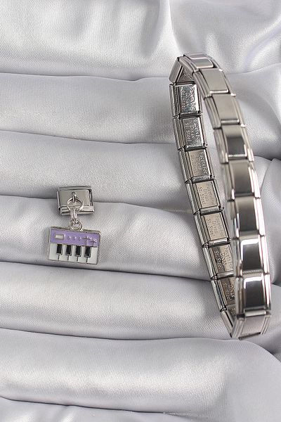 Skygo 316L Steel Silver Color Dangle Purple Piano Figure Nomination Charm - Tj-Bc1179