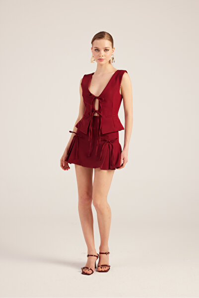 HOLLY LOLLY Burgundy Mini Elena Short Skirt with High Waist Pleats and Ribbons
