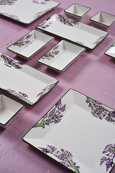 Piatti Naturali 12-Piece 4-Person Lavender Breakfast Set Handmade Breakfast Presentation Set Serving Plates