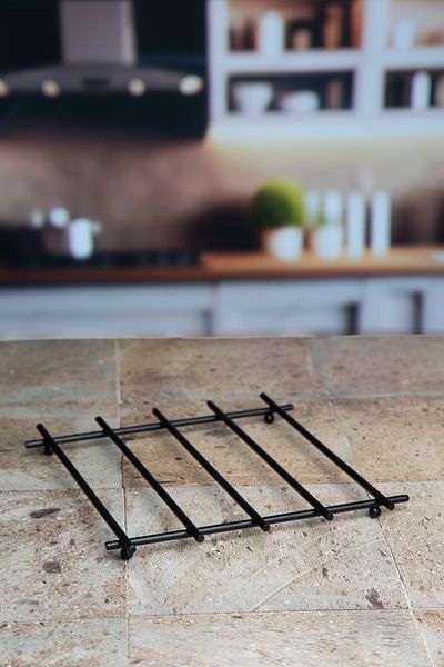 UG Home Black Trivet Coaster - Stainless Metal Serving and Presentation Protection Coffee Table