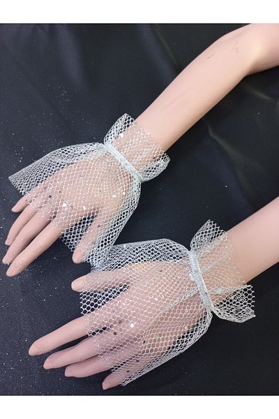 es moda shop Silver Deepika Krismal Tulle Cuff Bracelet