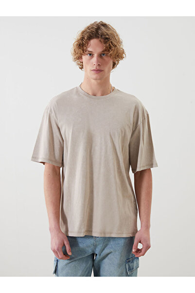 LC Waikiki RMZ GİYİM FARKIYA تي شيرت رجالي من القطن الممشط بياقة روبا