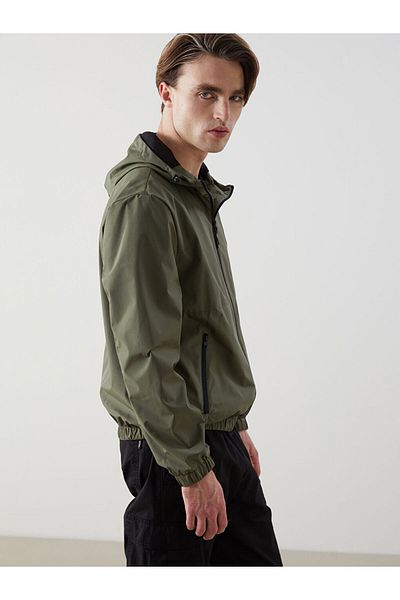 LC Waikiki Standard Mold Hooded Men's Raincoat