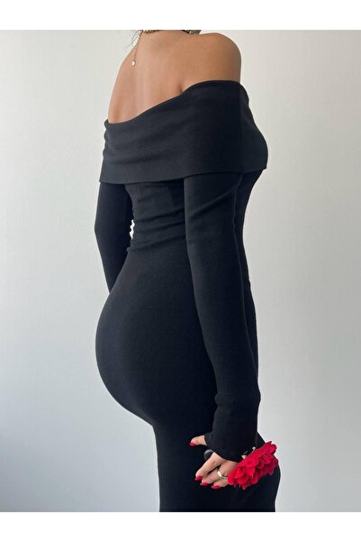 Viyamo Livora Rose Detail Dress