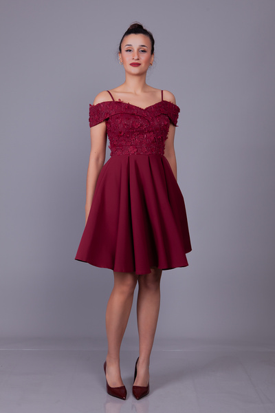 NO48 Бордовий квітковий тюль Деталь Низькі плечі Ремні Човник комір Міні довж...