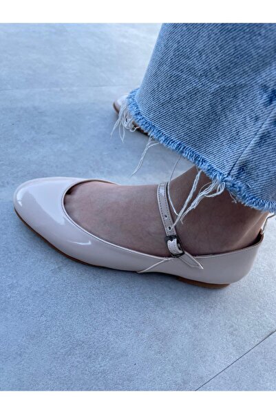 Elvinin Tarzı Lina Beige Patent Leather Ballerinas