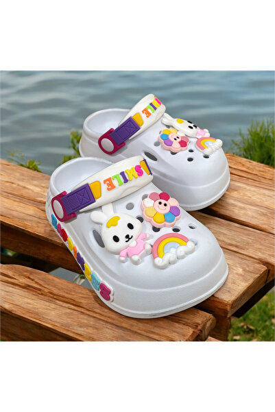 Hızlı Al BABY BOY KERESZT SZANDÁL PAPUCS. PAPUCSOK, AMELYEK ALKALMAZHATÓK TENGERI MEDENCE KERTBEN BÁRMIHOGY HASZNÁLÁSRA