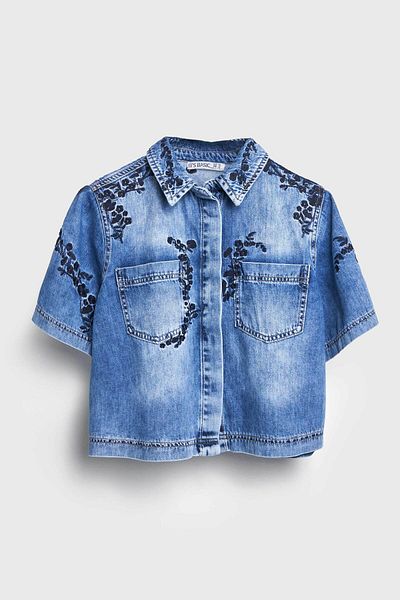 its basic Cămașă din denim cu design 100% bumbac, cu jumătate de mânecă supradimensionată, cu broderie de flori, culoare denim pentru femei
