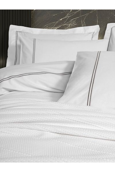 Cotton Box صندوق المهر الكلاسيكي - طقم غطاء لحاف مزدوج - Mehveş White
