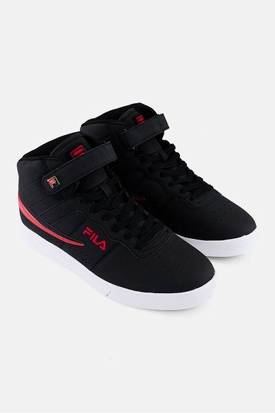 Fila Men Vulc 13 Matte Velcro Closure Outdoor Shoes, Black